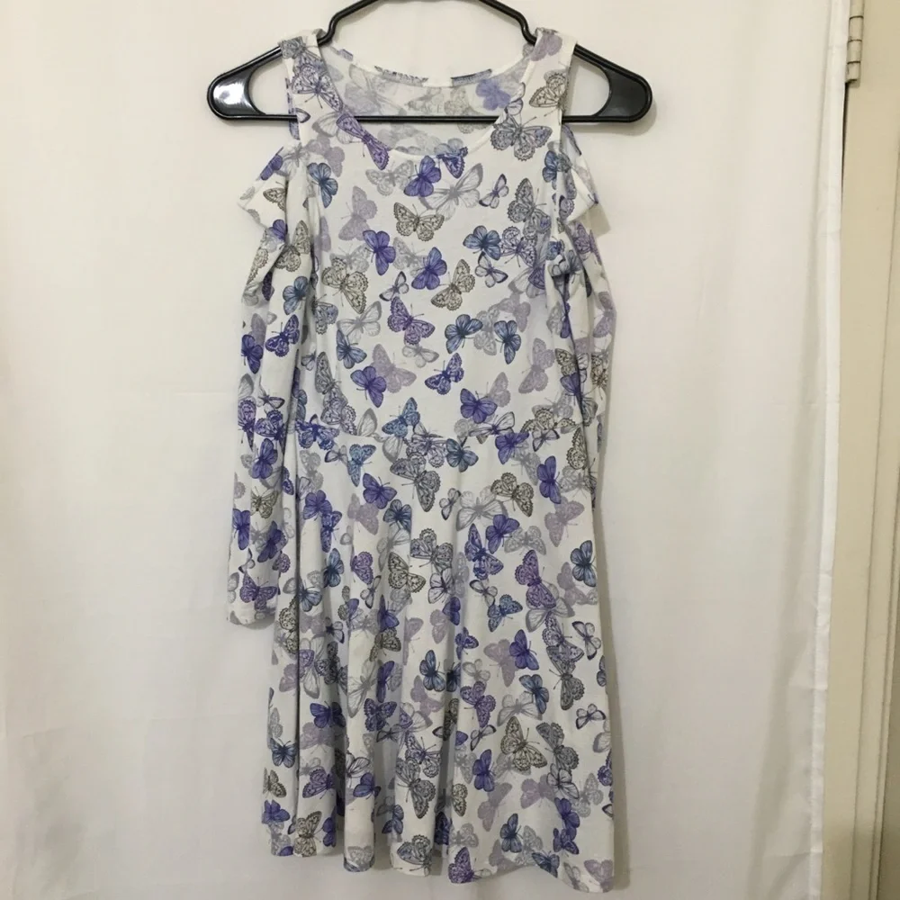 3/$35❤️Children’s place butterflies L/S Dress L